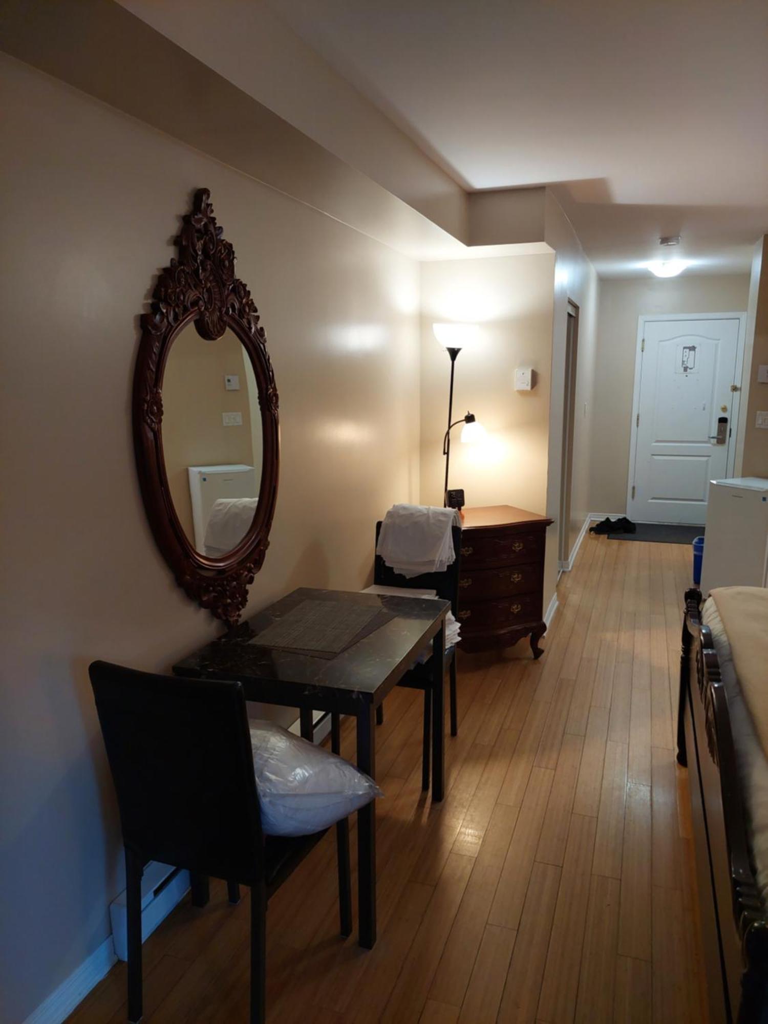 Studio-hotel Villegiature Saint-sauveur Apartment