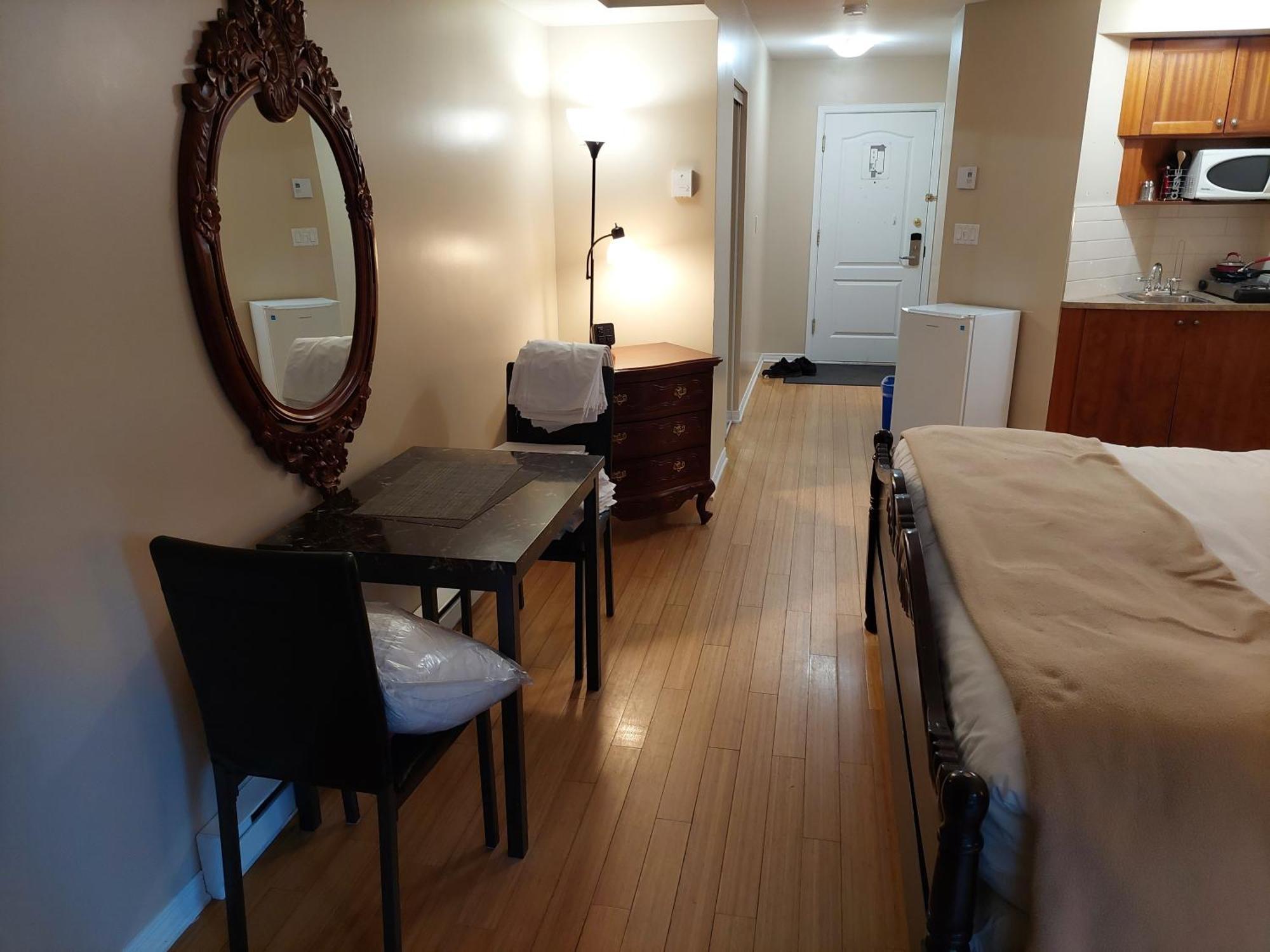 Studio-hotel Villegiature Saint-sauveur * Piedmont